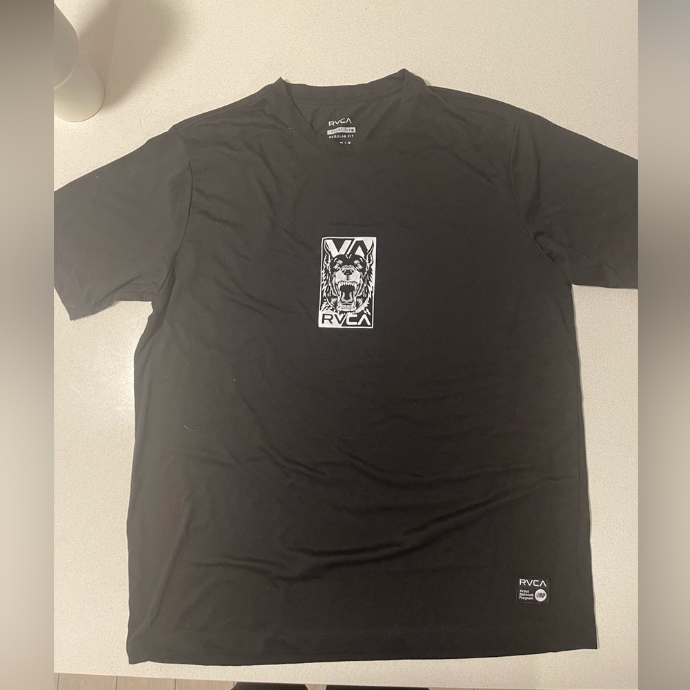 RVCA tshirt